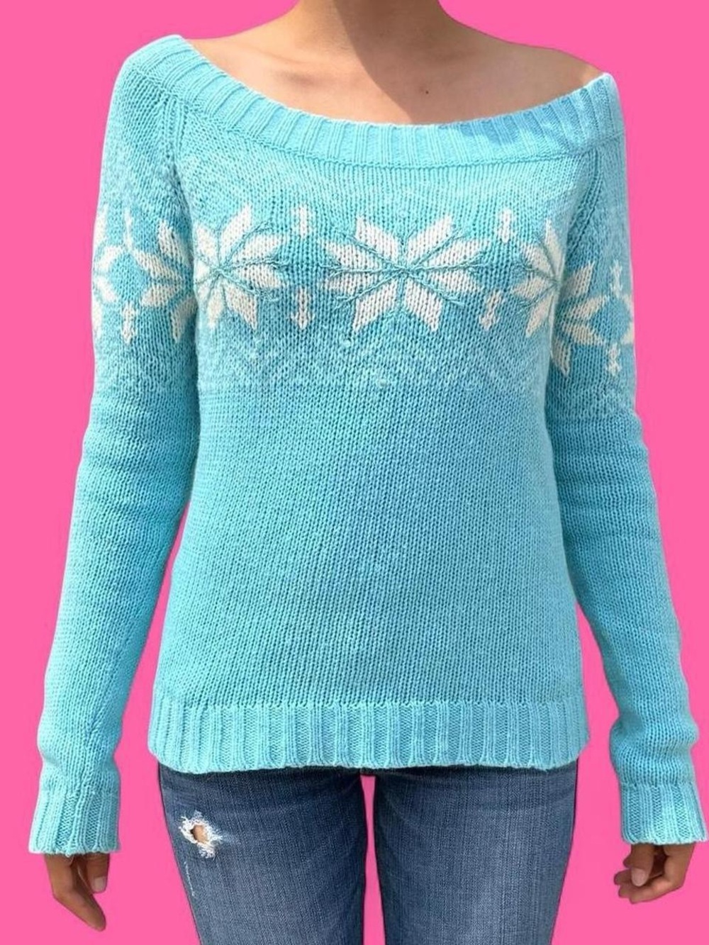 y2k! arizona blue & white snowflake print knit off the shoulder sweater!